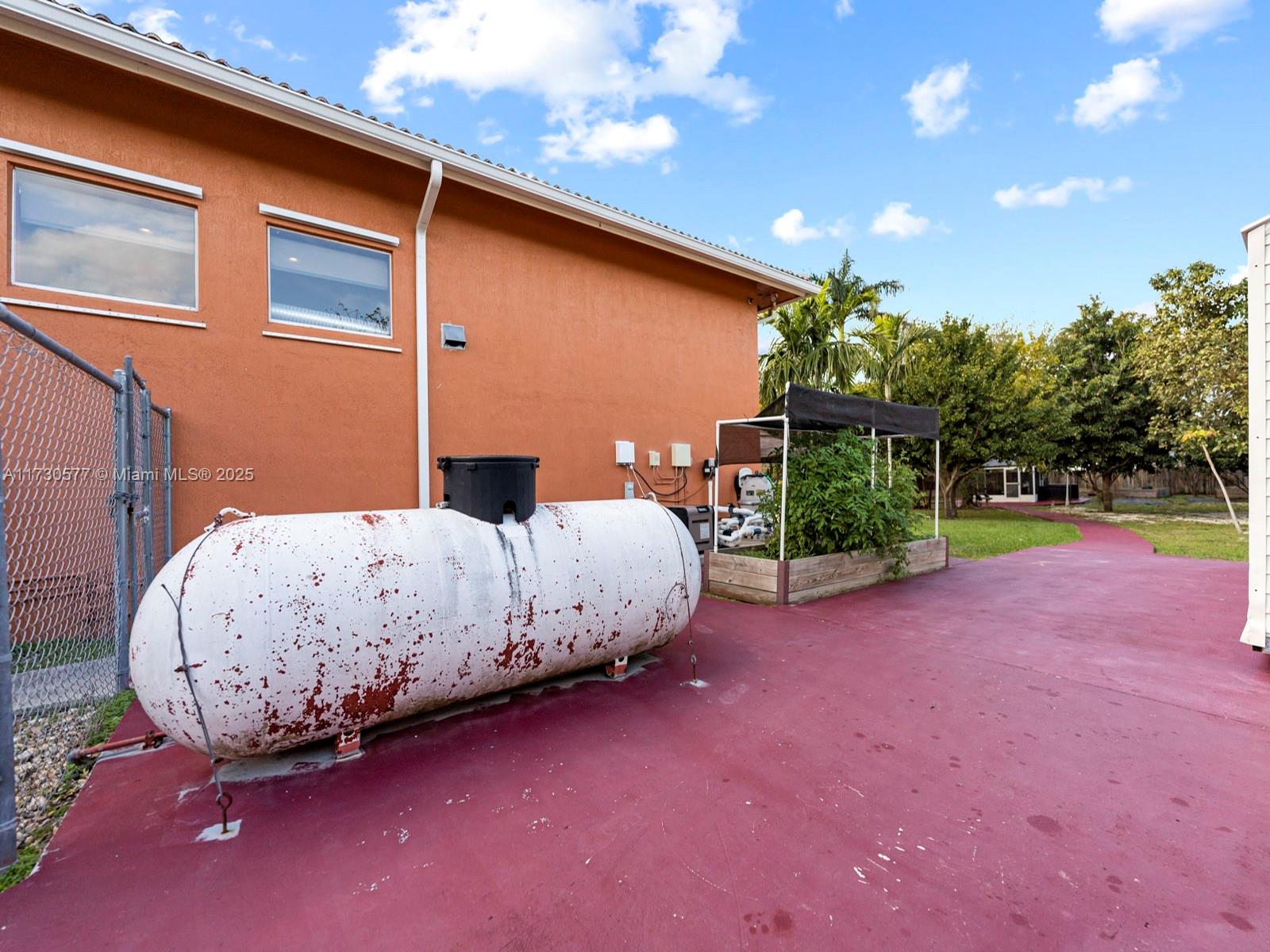 THE REDLANDS SEC 2 - Residential