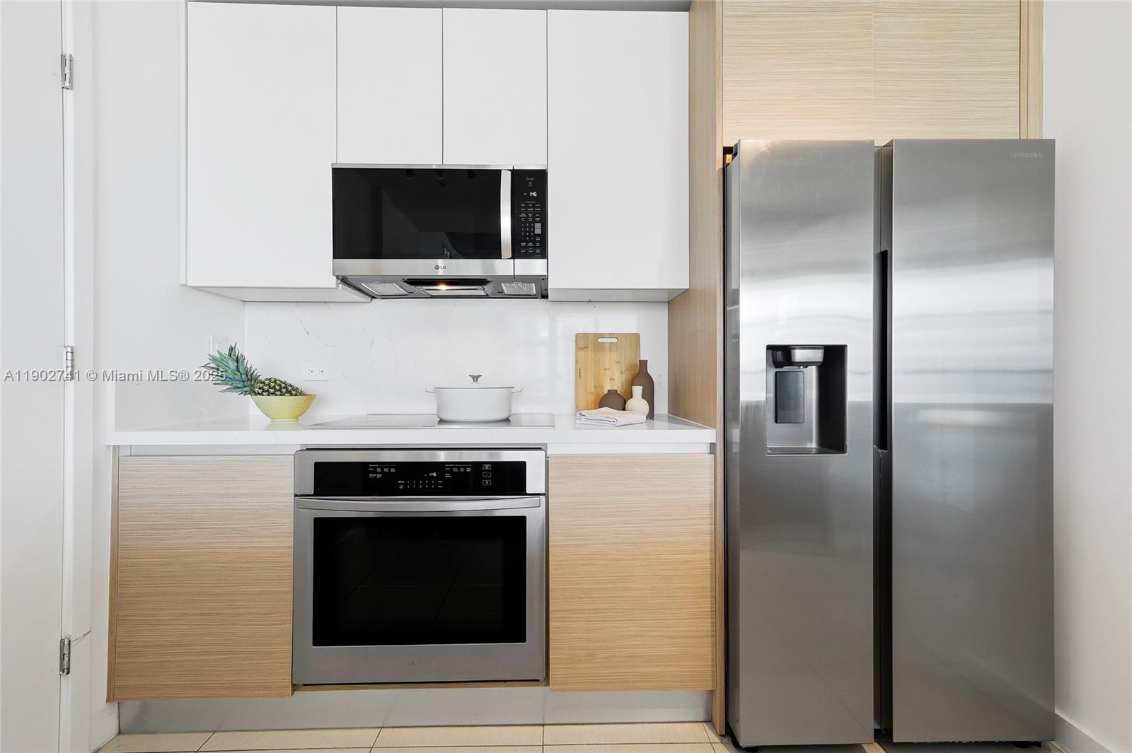 3301 NE 1st Ave H2804