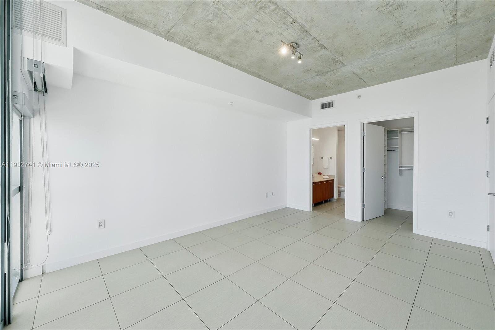 FOUR MIDTOWN MIAMI CONDO - Residential