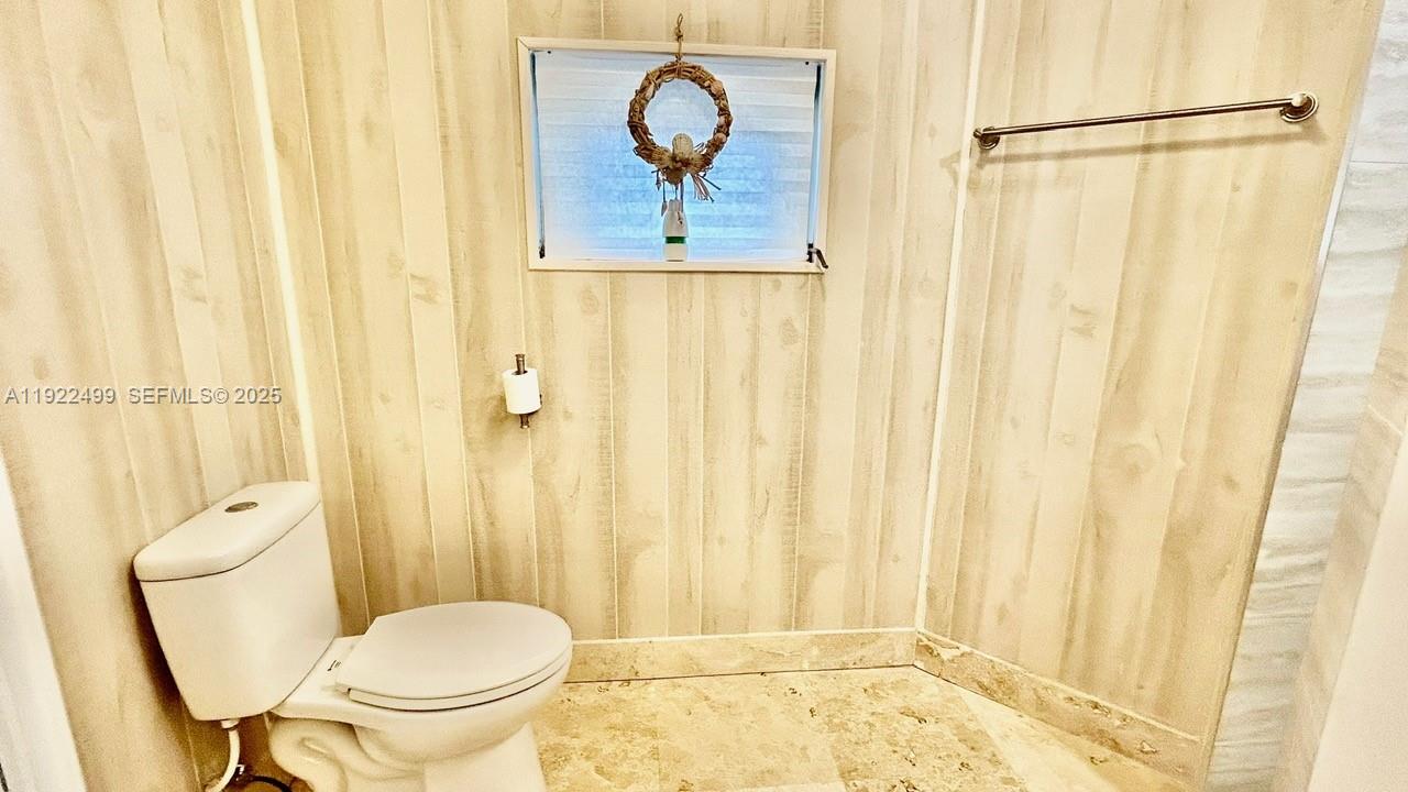 JOHNSON BEACH - Residential