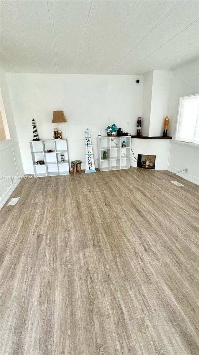 JOHNSON BEACH - Residential