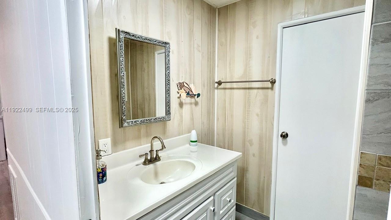 JOHNSON BEACH - Residential