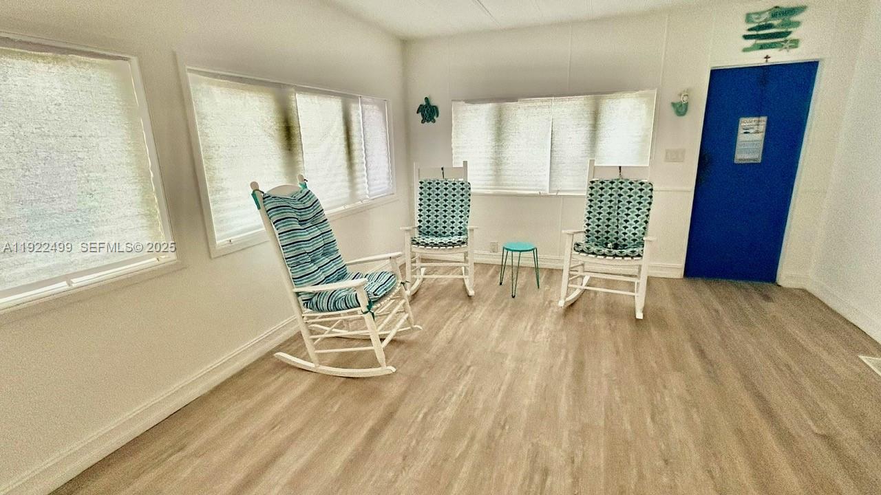 JOHNSON BEACH - Residential