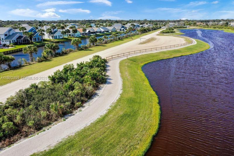 JOHNSON BEACH - Residential
