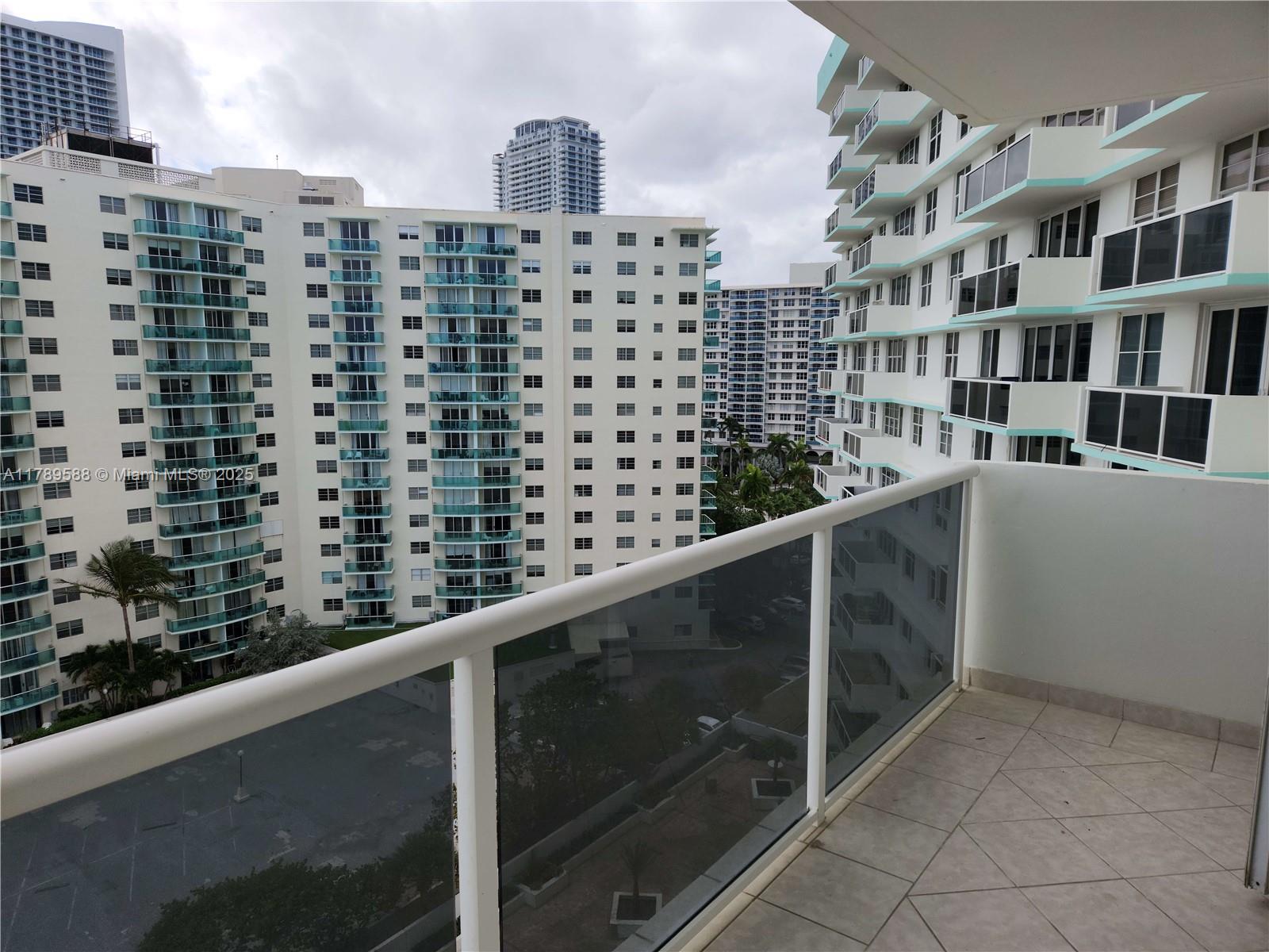 SEA AIR TOWERS CONDO - Residential Lease