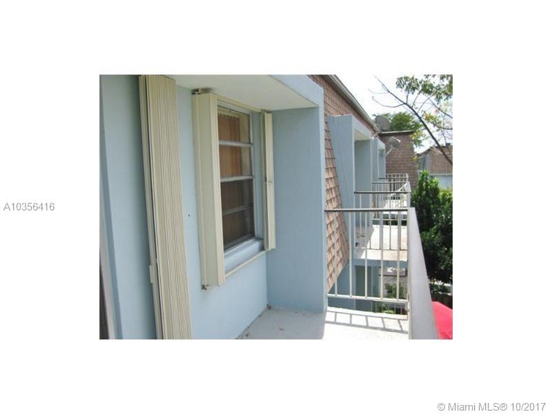 WOODSIDE IN KENDALL CONDO - Residential Lease