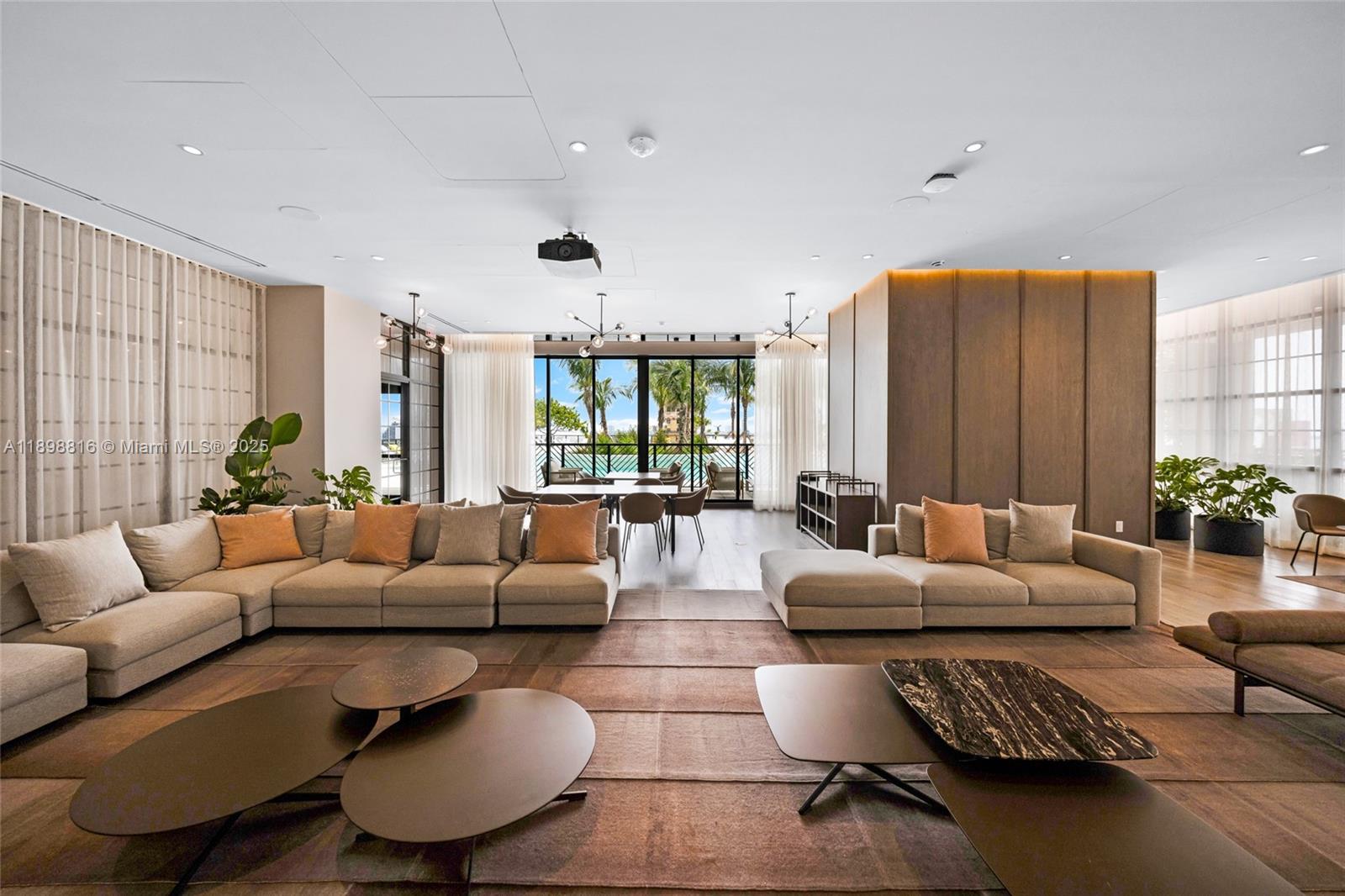 Gale Miami - Residential
