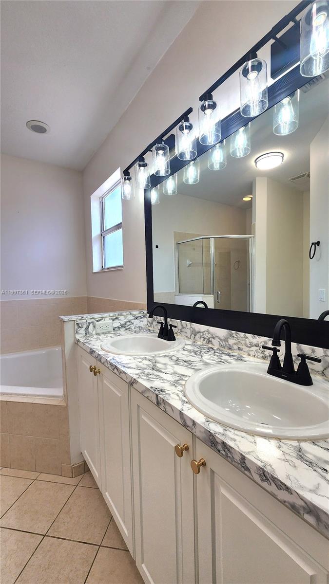 BALI AT OASIS - Residential Lease