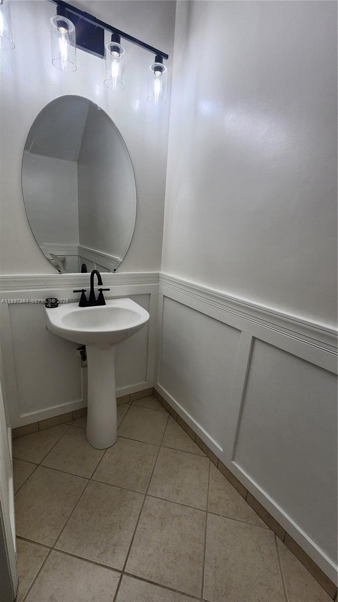 BALI AT OASIS - Residential Lease