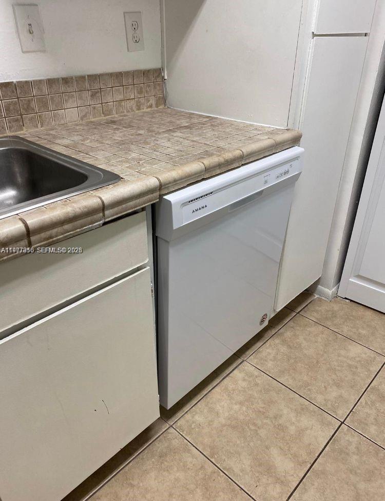 3948 NW 87th Ave 3948