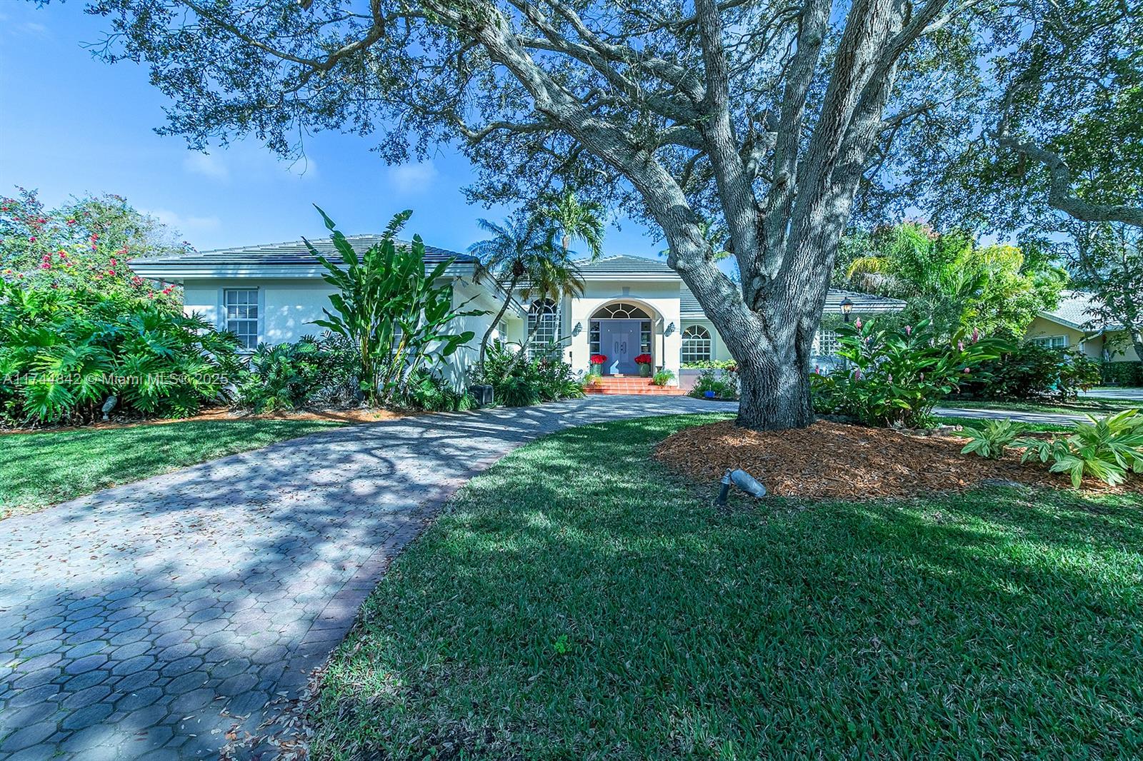 Property for Sale at 16601 Sw 78th Ct, Palmetto Bay, Miami-Dade County, Florida - Bedrooms: 5 
Bathrooms: 3  - $1,449,900