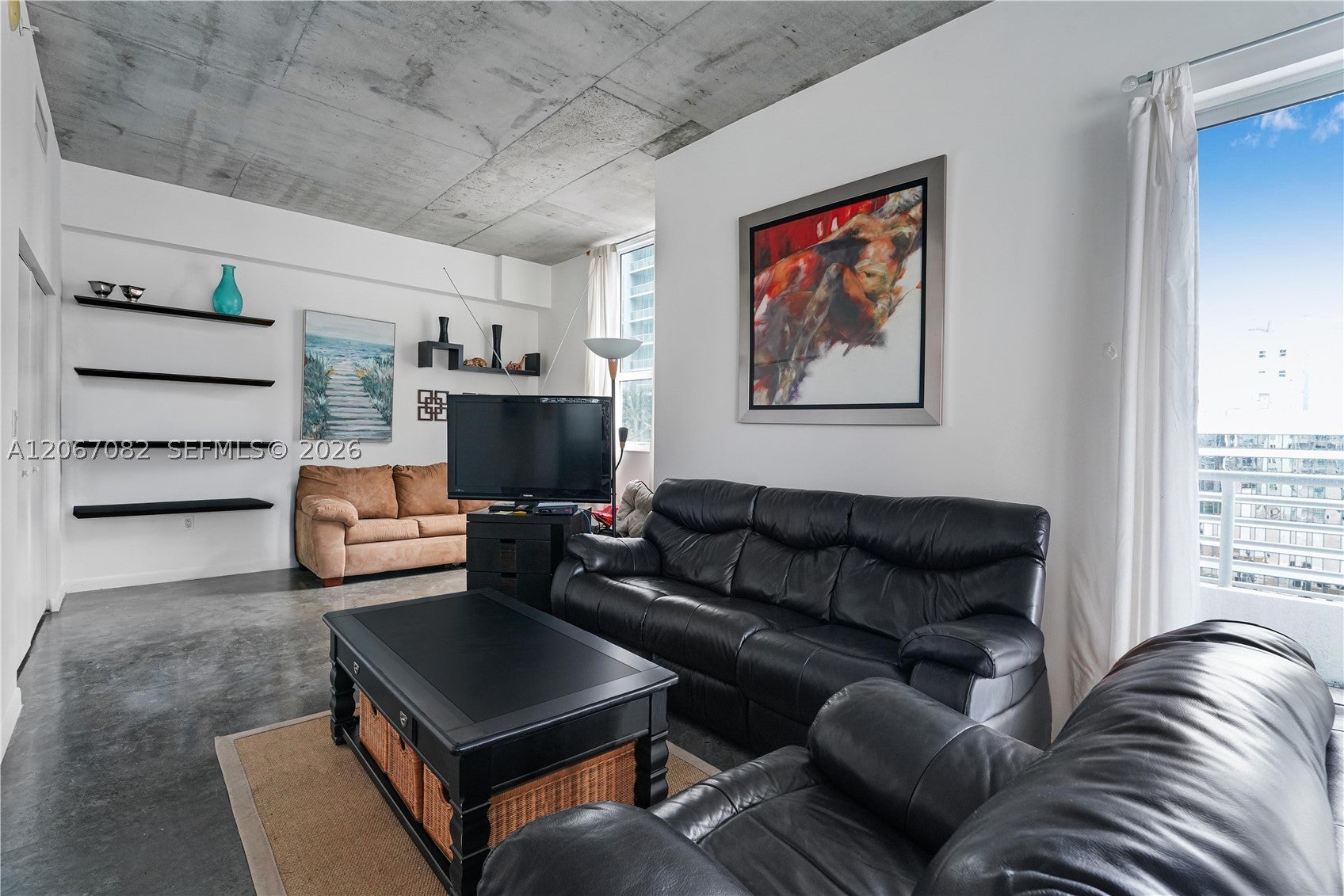 133 NE 2nd Ave 1102