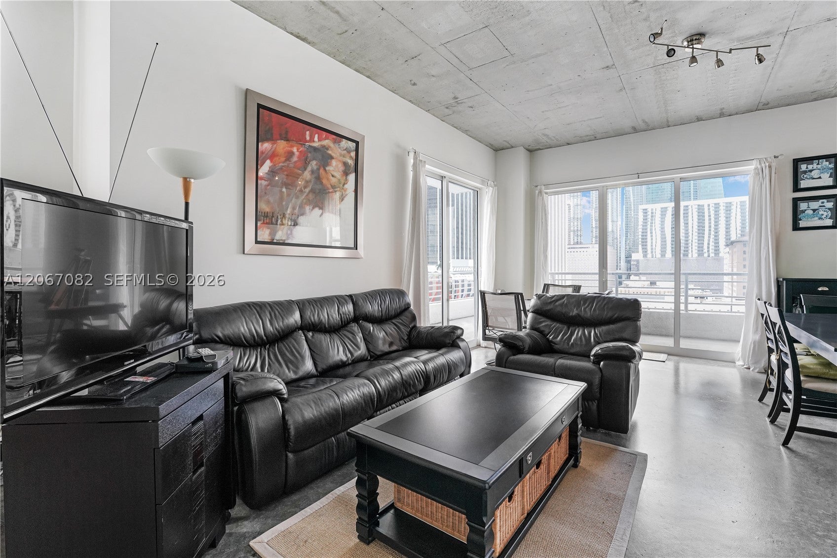 133 NE 2nd Ave 1102