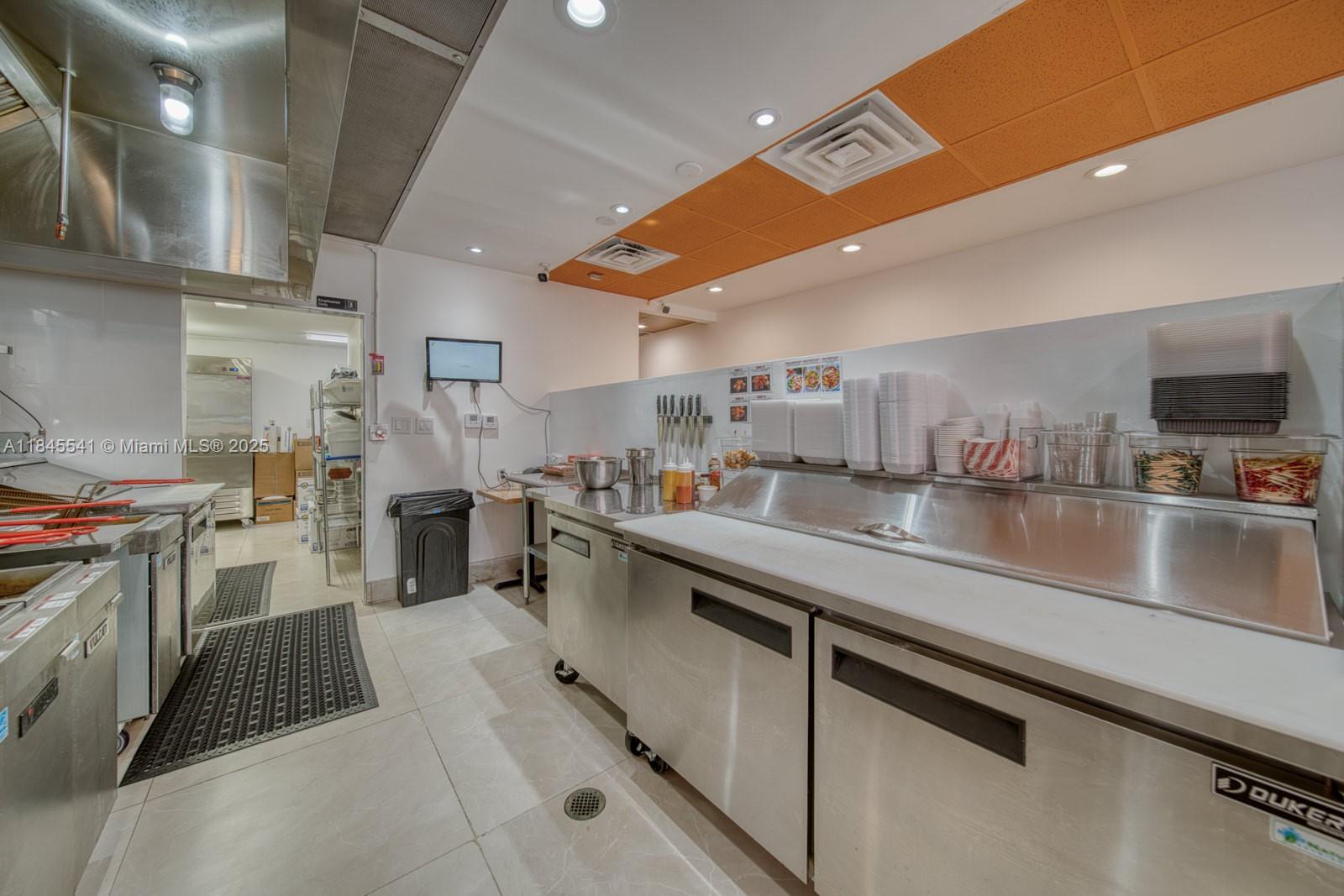 Turnkey Beachside Restaurant For Sale