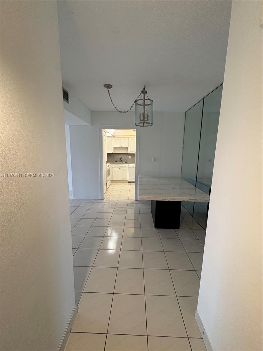 MANORS OF INVERRARY I-10 - Residential