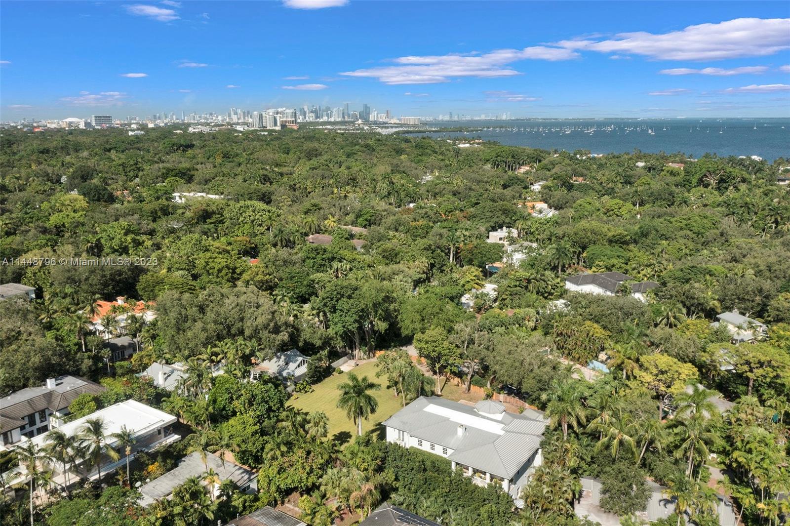 LENNOX PARK - Residential