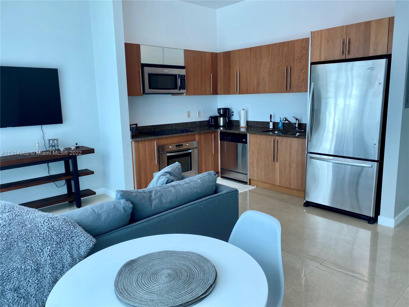 Met 1 - Residential Lease