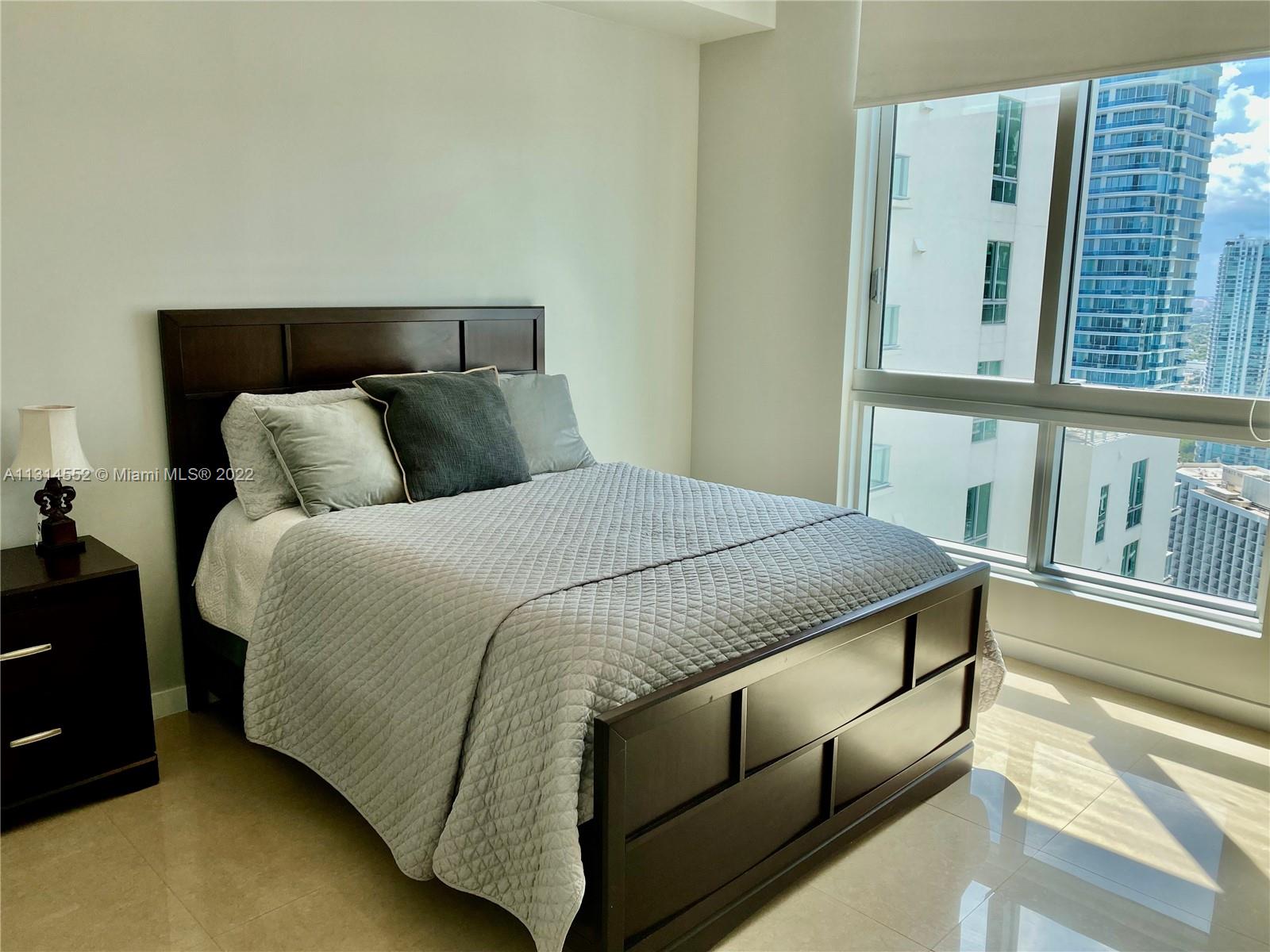 Met 1 - Residential Lease