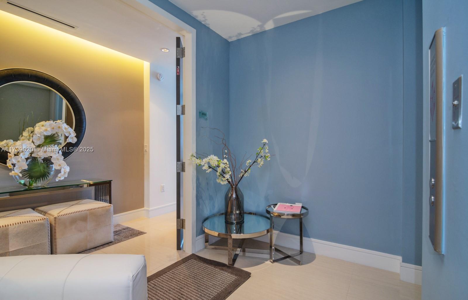 ECHO CONDO - Residential