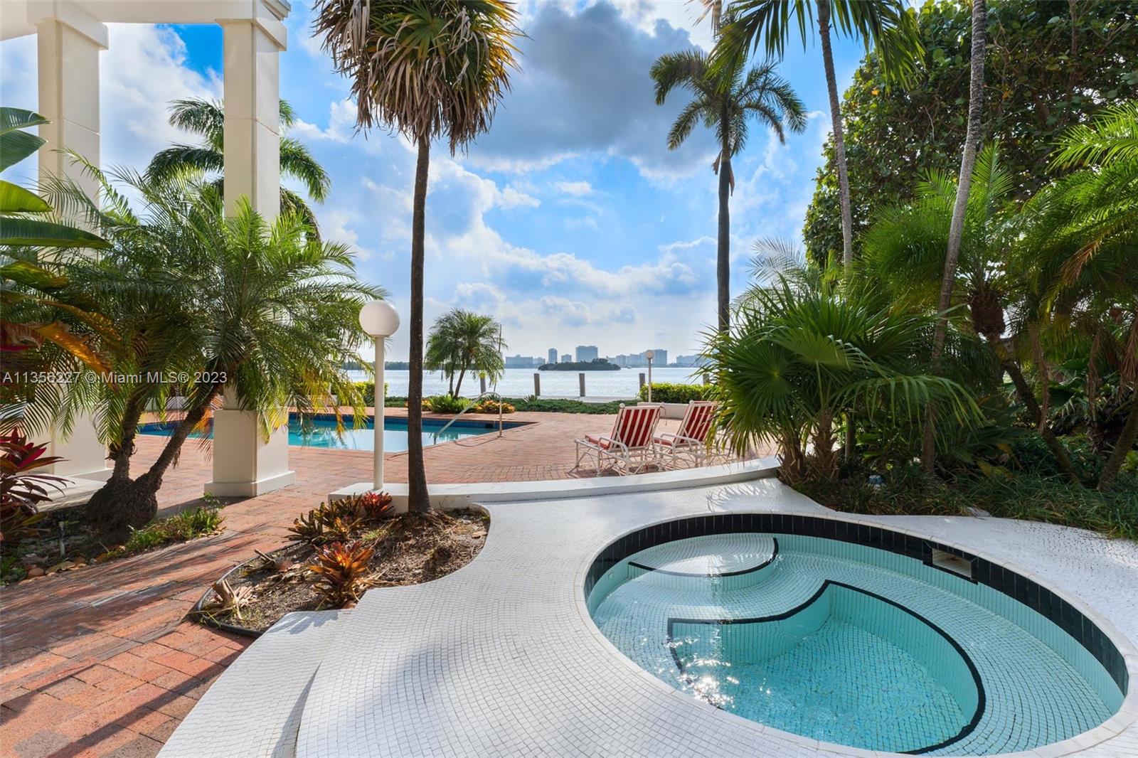 KEYSTONE ISLAND NO 5 - Residential