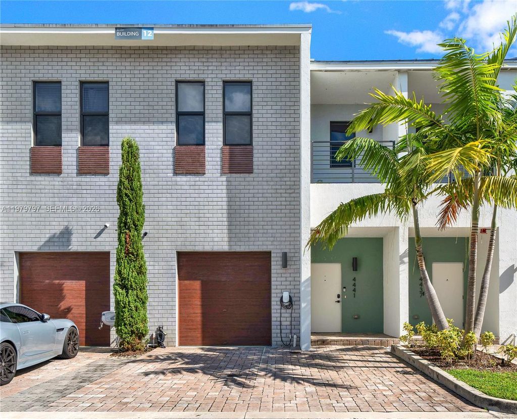 Photo of 4441 NW 9th St, Plantation, FL 33317 (MLS # A11979797)