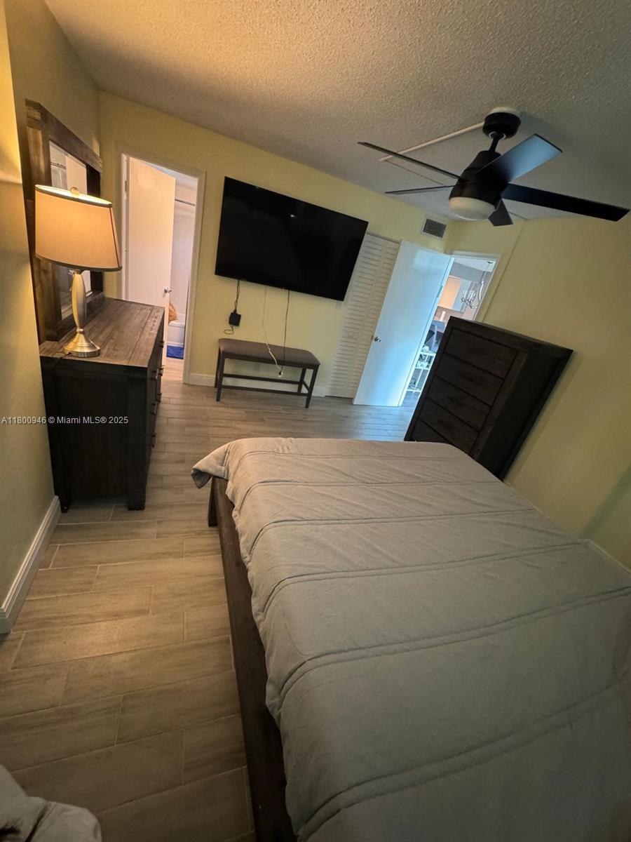 ROYAL PARK CONDO - Residential