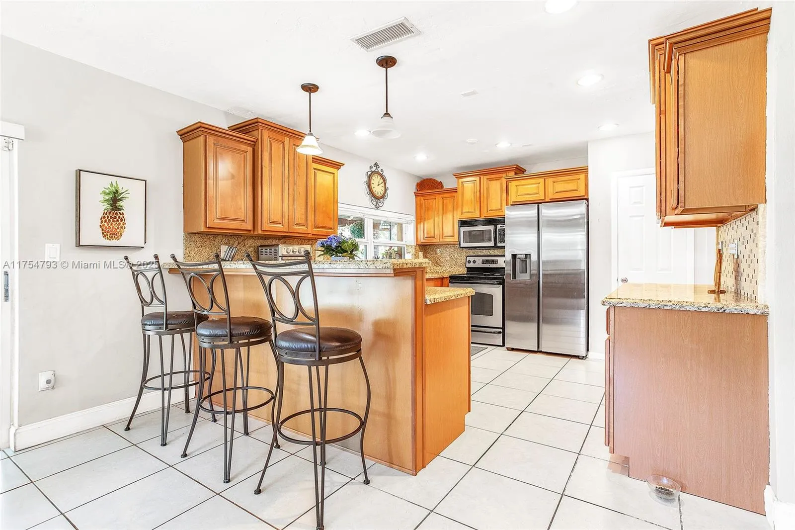 Palmetto Bay, Florida 33157, United States, 3 Bedrooms Bedrooms, ,2 BathroomsBathrooms,Residential,Active,92595