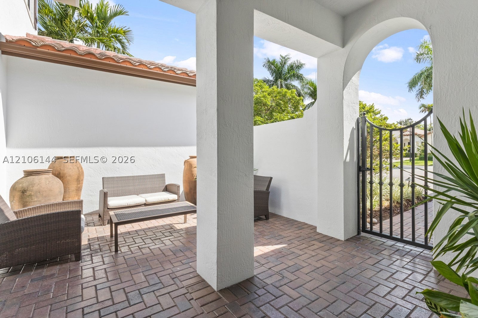 2812 NW 84th Ter