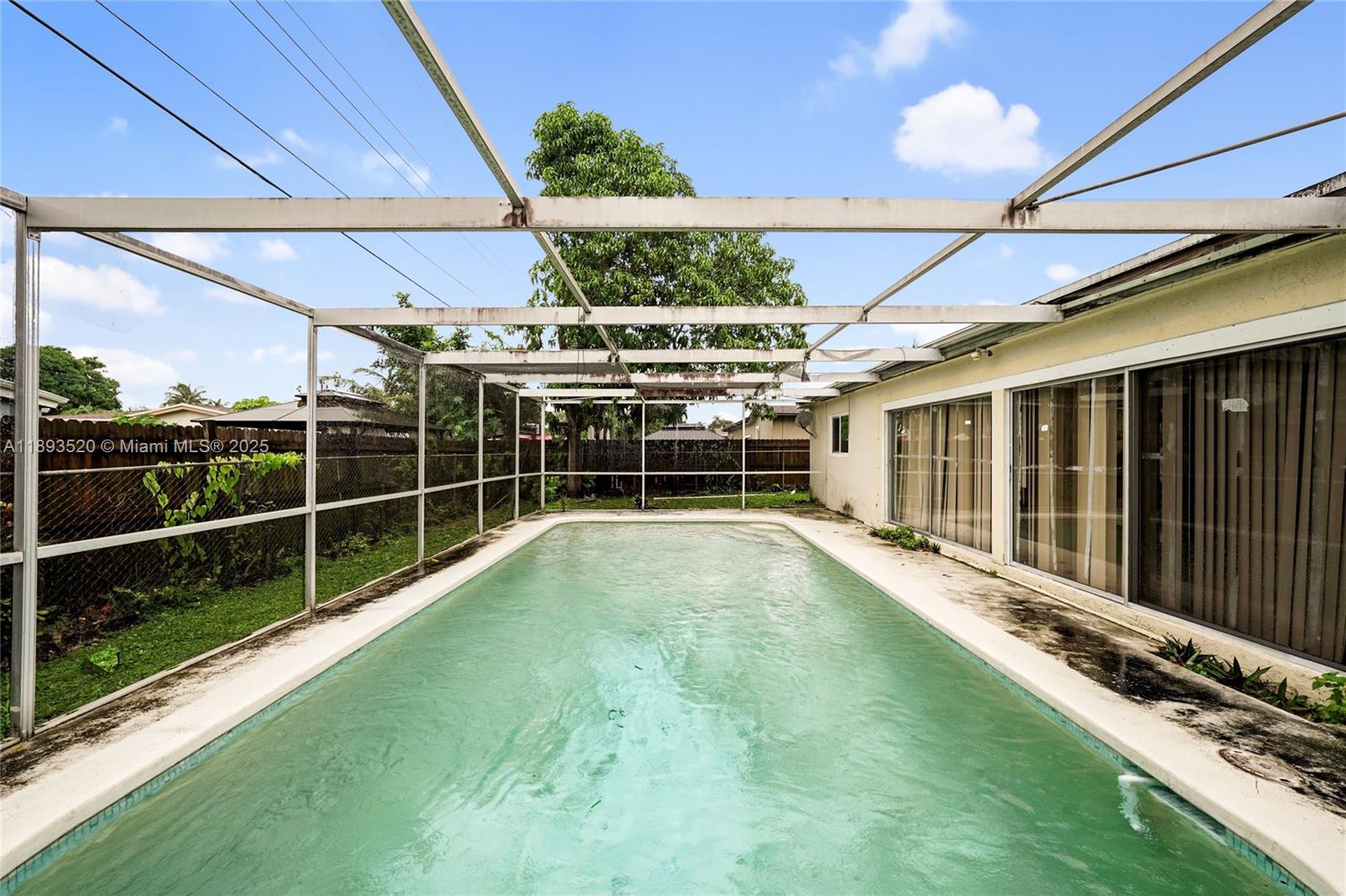 ORIOLE ESTATES SEC 8 - Residential