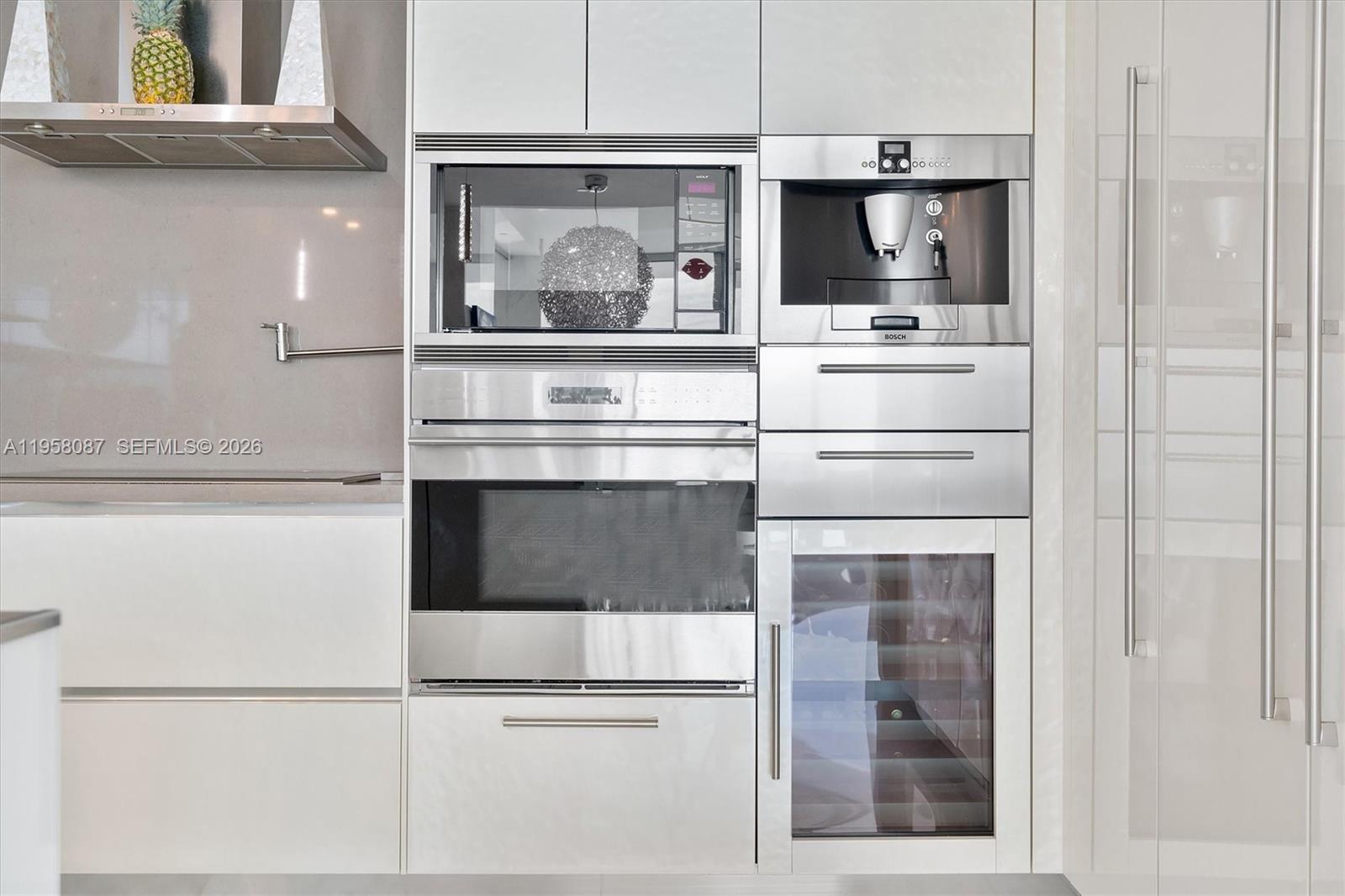 CHATEAU BEACH CONDO - Residential Lease