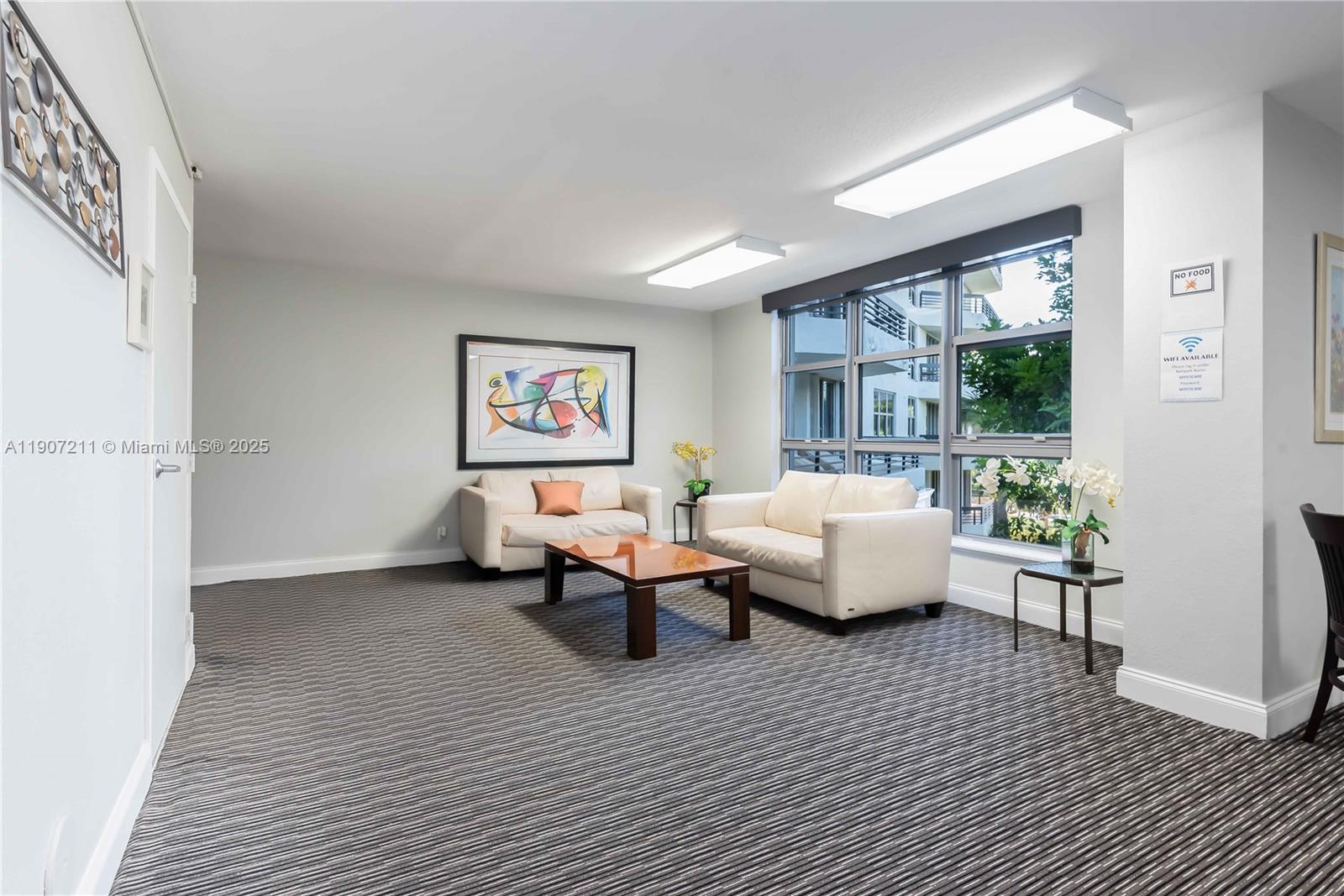 MYSTIC POINTE TOWER 400 C - Residential