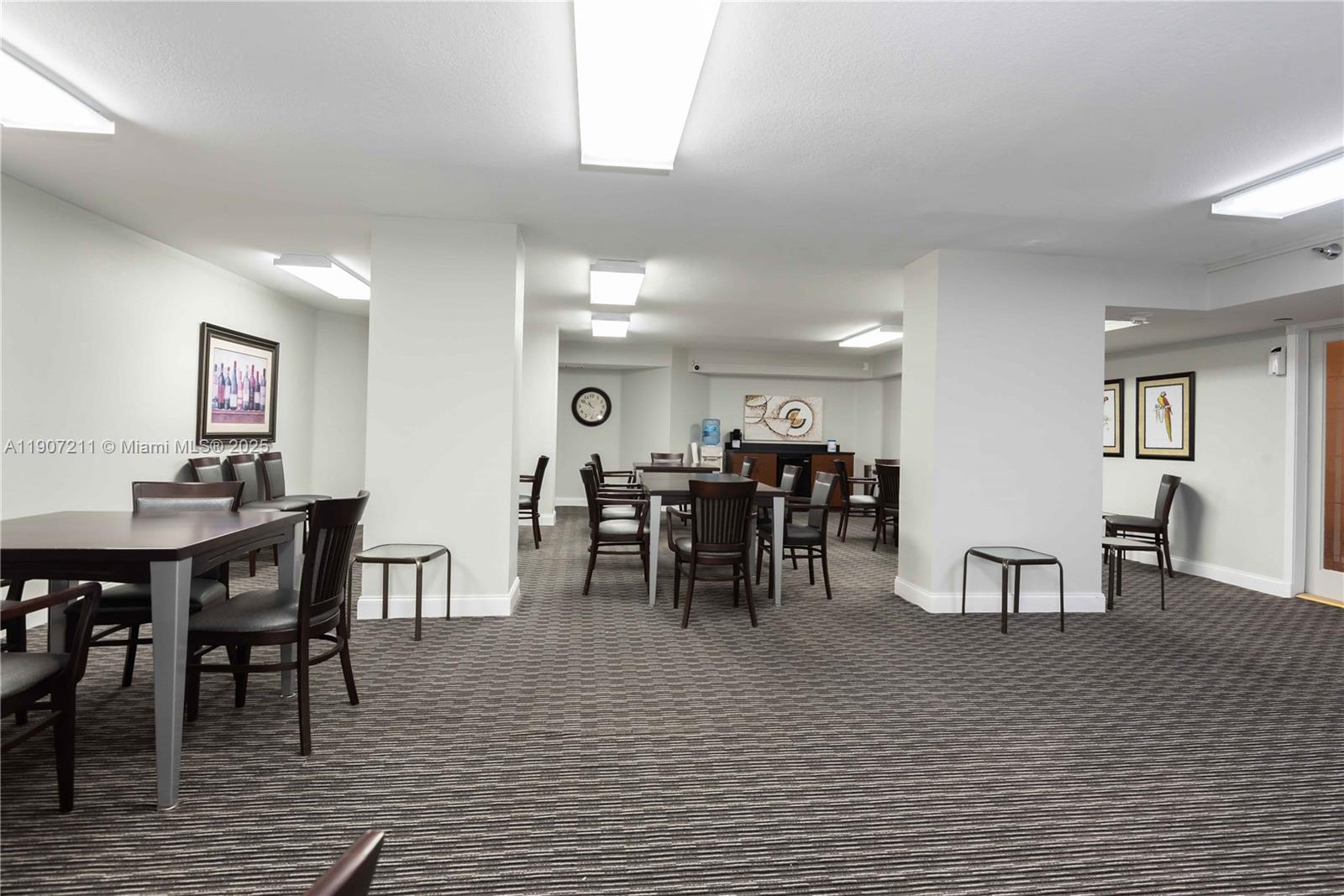 MYSTIC POINTE TOWER 400 C - Residential