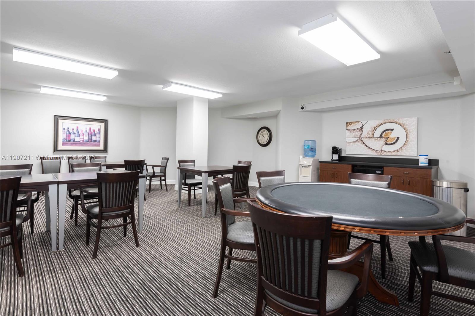 MYSTIC POINTE TOWER 400 C - Residential