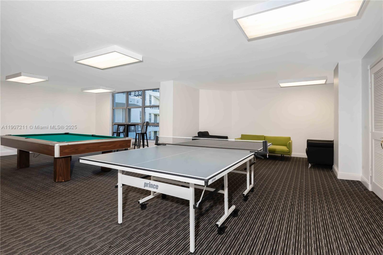 MYSTIC POINTE TOWER 400 C - Residential