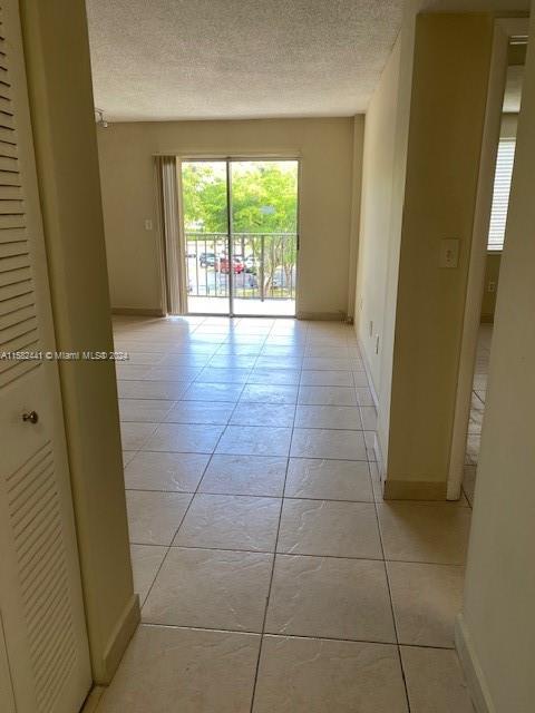 CYPRESS CLUB OF KENDALE C - Residential Lease