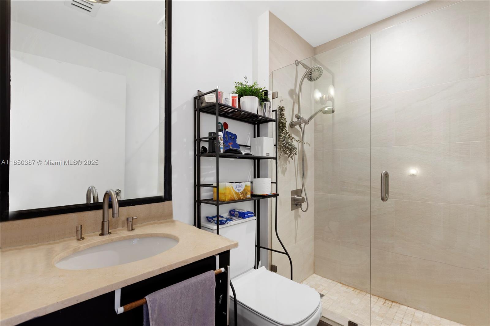 THE VILLAS AT BAY HARBOR - Residential