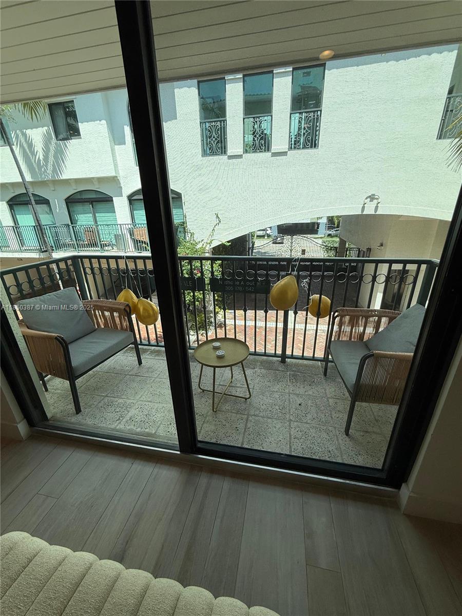 THE VILLAS AT BAY HARBOR - Residential