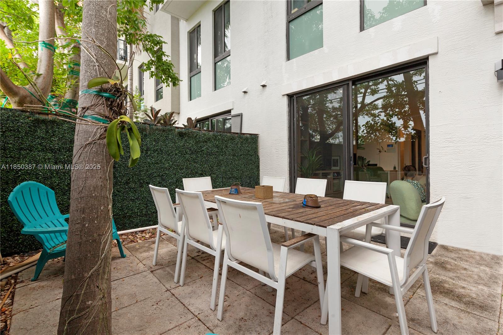 THE VILLAS AT BAY HARBOR - Residential