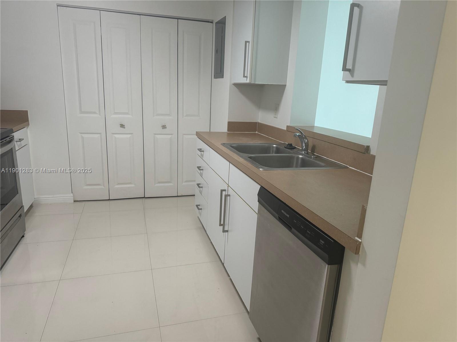 1250 S Miami Ave 1404