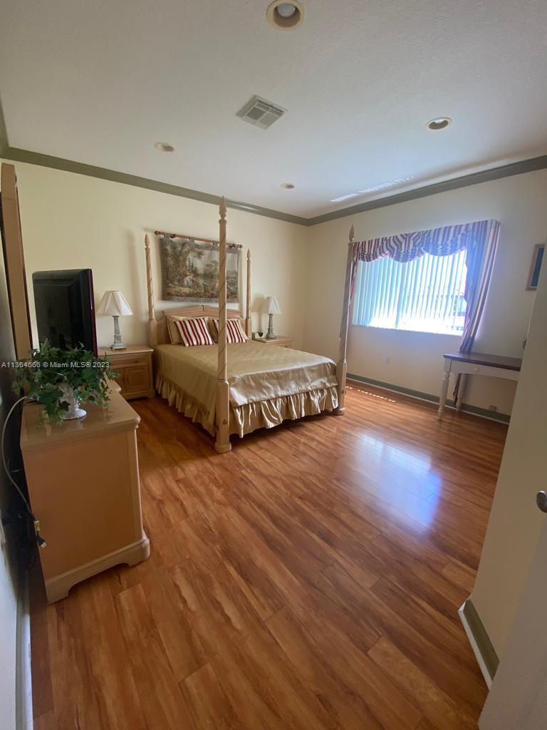 CRESTVIEW LAKES - Residential Lease