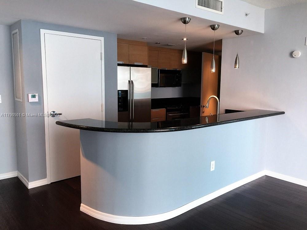 THE BRIDGEWATER CONDO - Residential