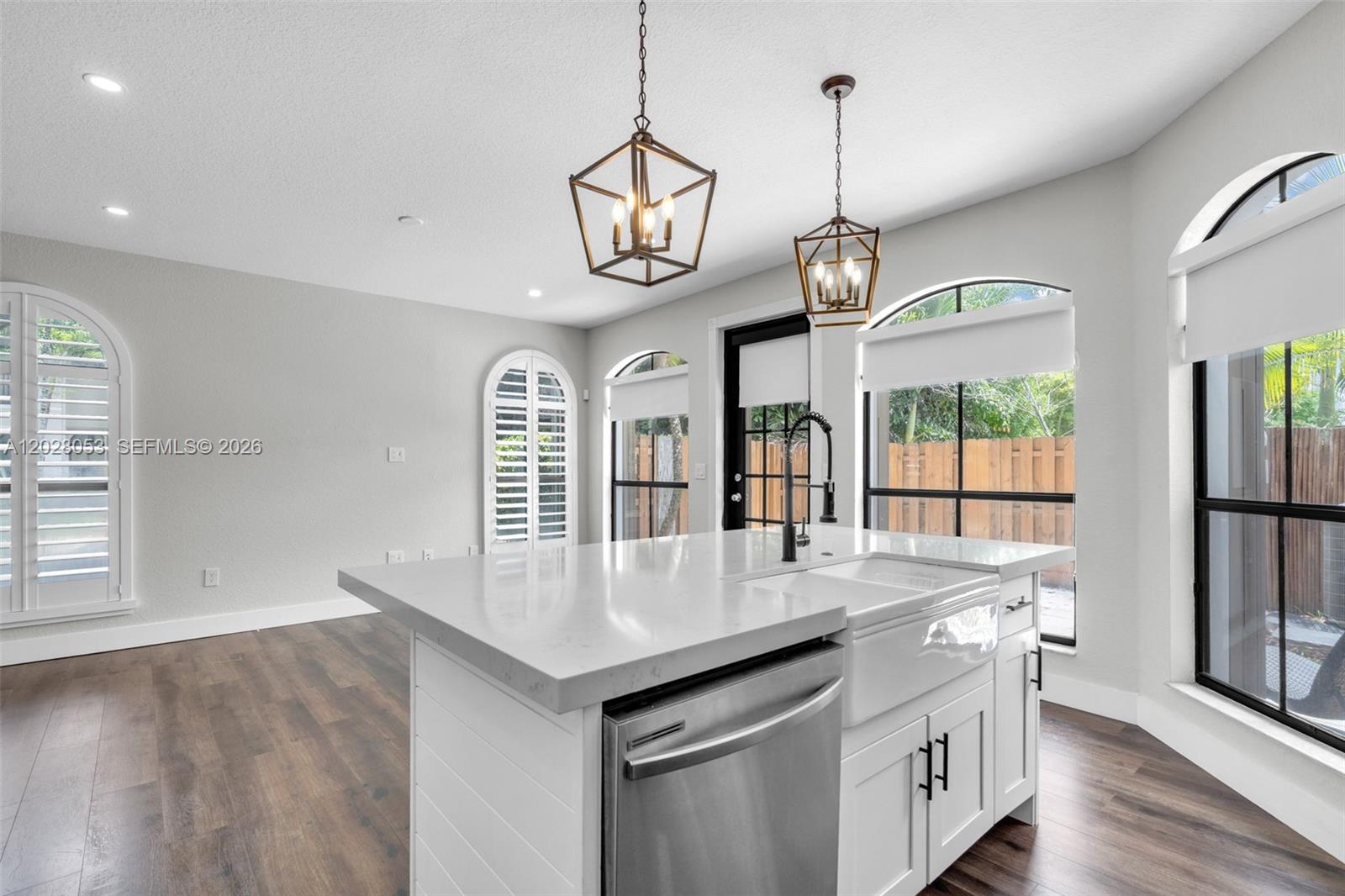 BEACON AT DORAL - Residential