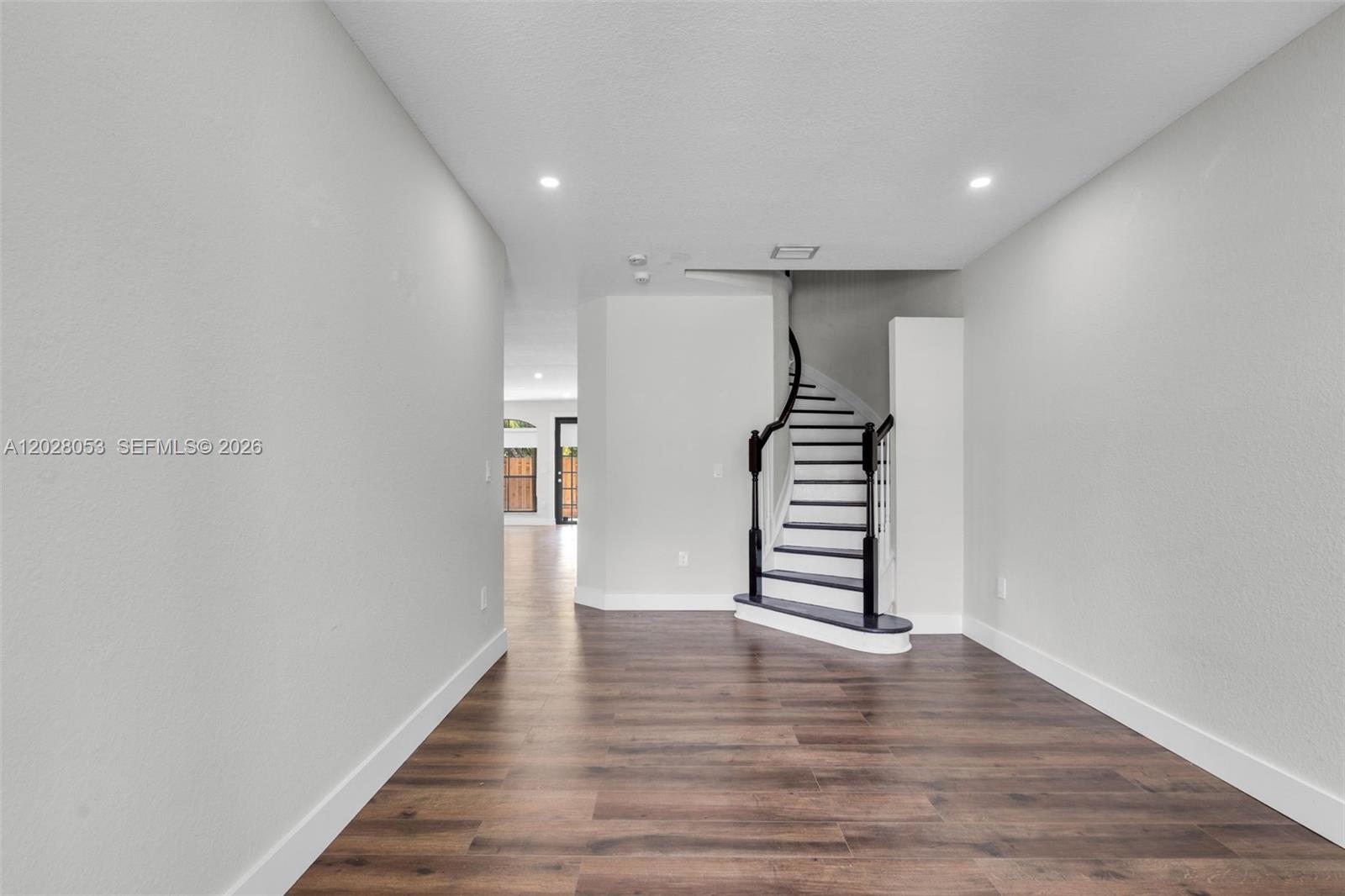 BEACON AT DORAL - Residential