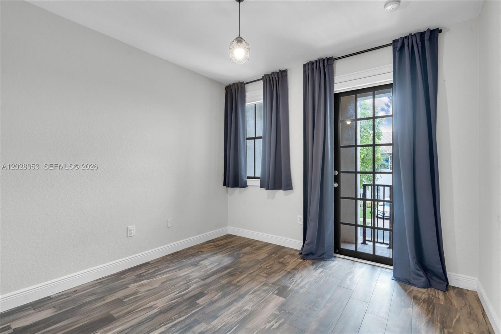 BEACON AT DORAL - Residential