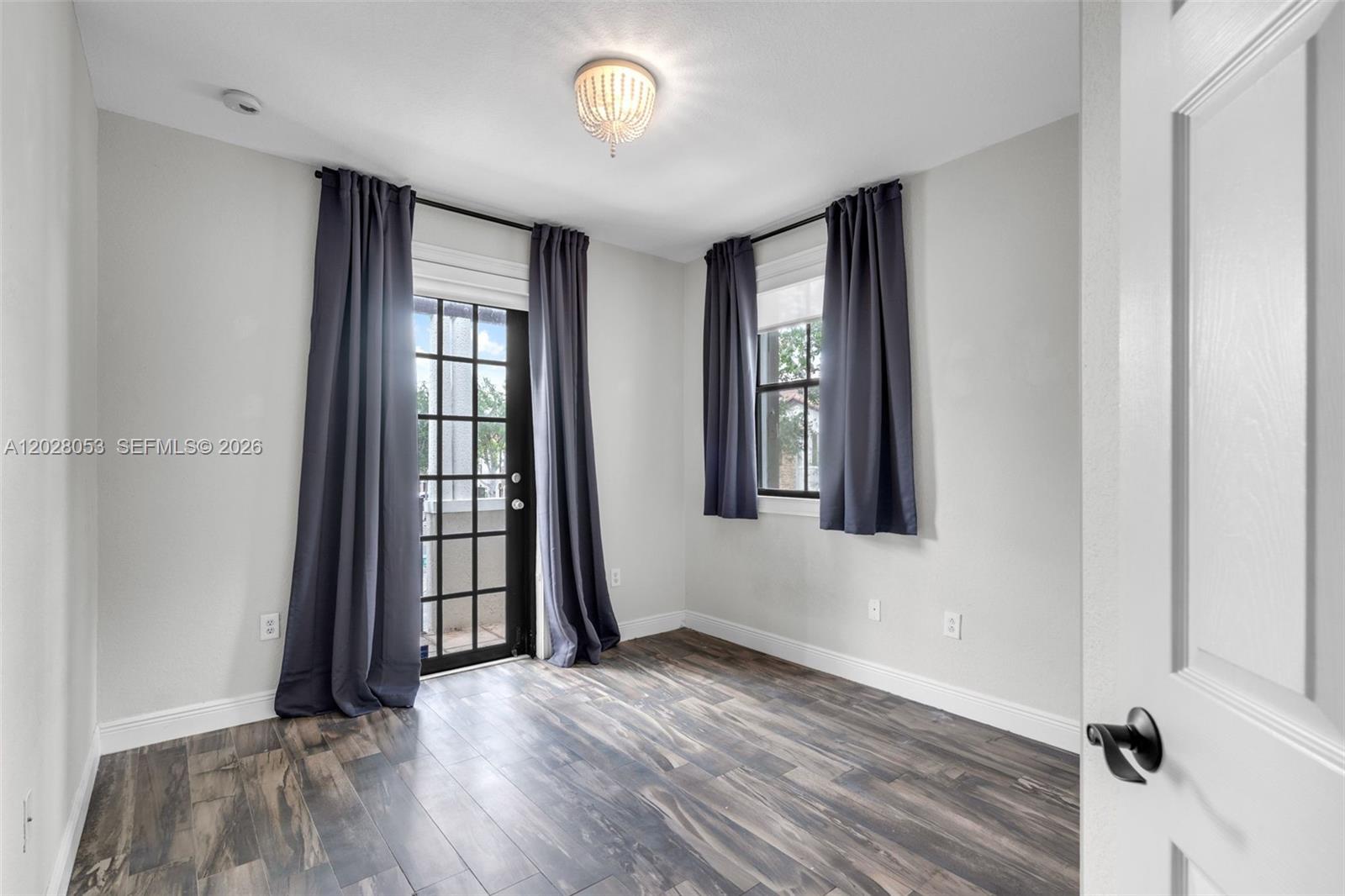 BEACON AT DORAL - Residential