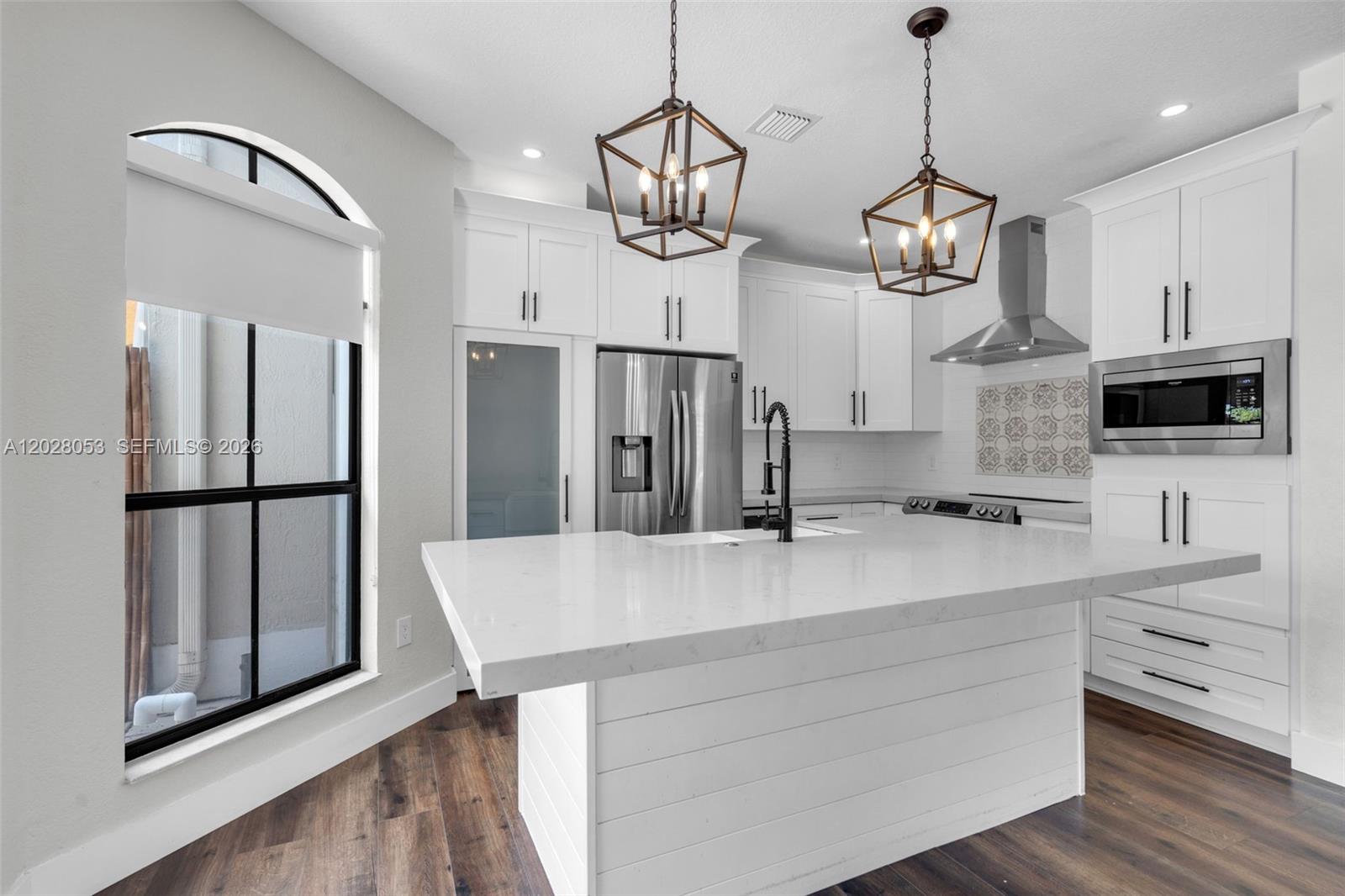 BEACON AT DORAL - Residential