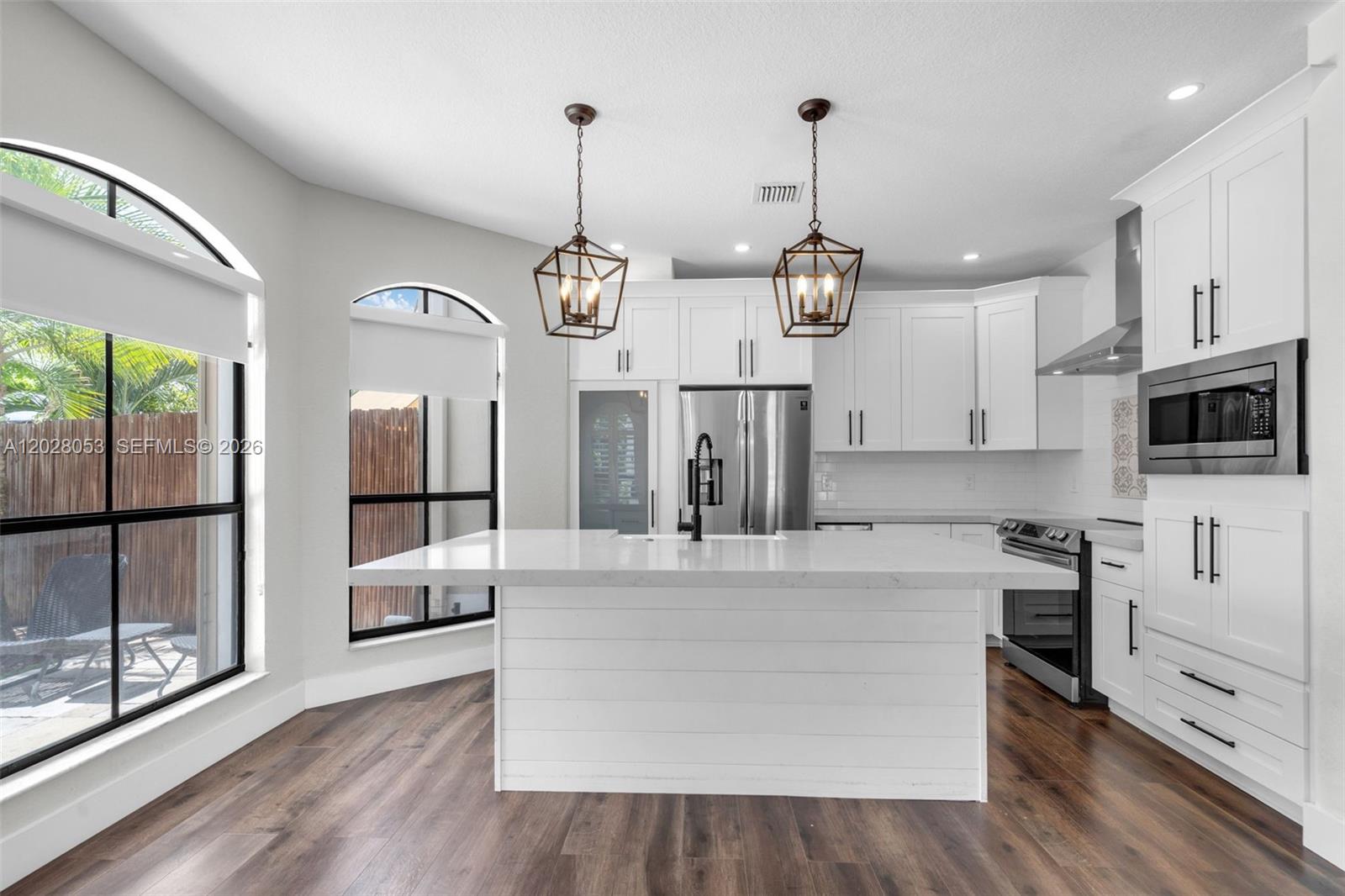 BEACON AT DORAL - Residential