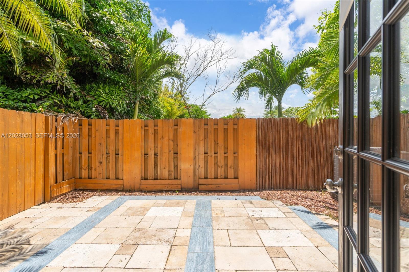 BEACON AT DORAL - Residential