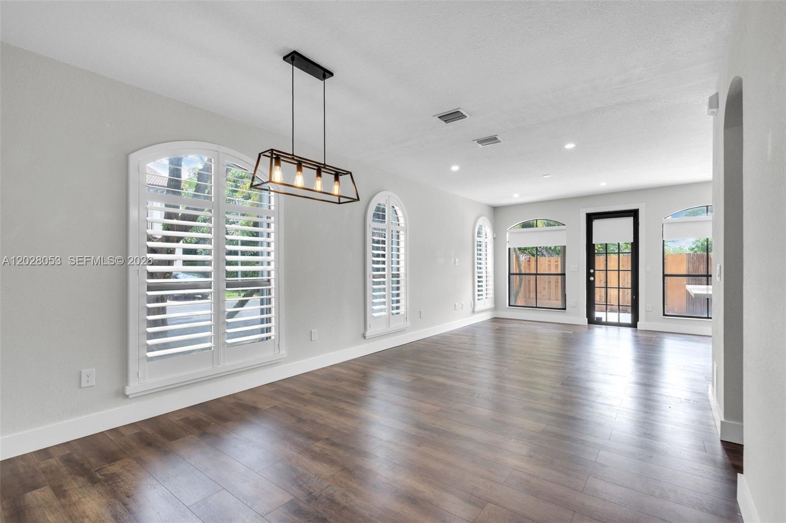 BEACON AT DORAL - Residential
