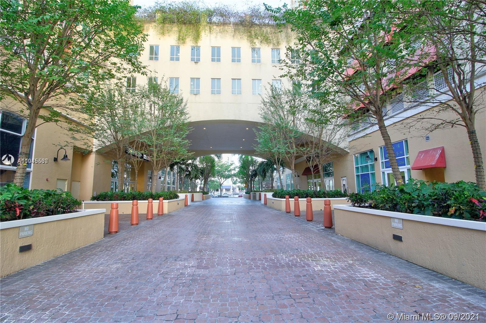 TOSCANO CONDO - Residential